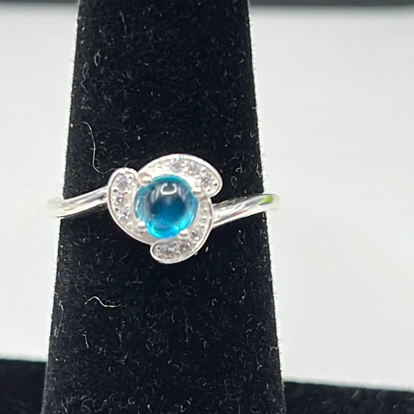 NEON BLUE APATITE, CZ, AND STERLING SILVER RING SIZE 6 - Picture 1 of 11